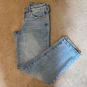 Old Navy OG Loose Light Wash Low Rise Jeans Size 2